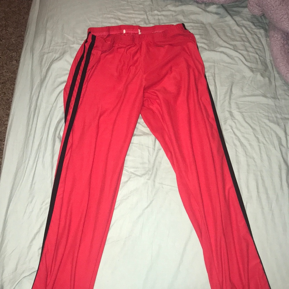 Red leggings